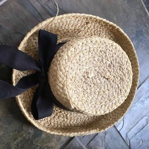 Helen Kaminski raffia hat